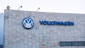 Volkswagen suspende